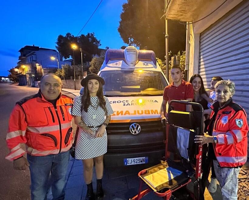 Sarule, i giovani della leva donano una carrozzina alla Croce azzurra 