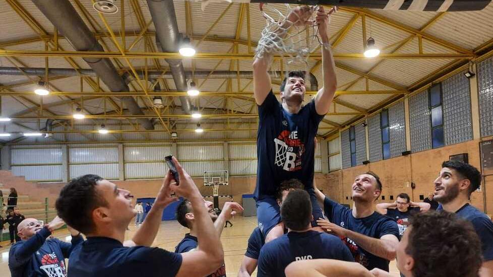 Il Cecina riparte da coach Da Prato. Confermato il trio delle meraviglie