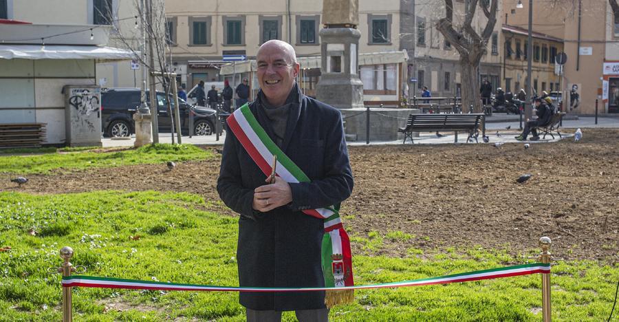 
	Il sindaco Luca Salvetti durante un'inaugurazione

