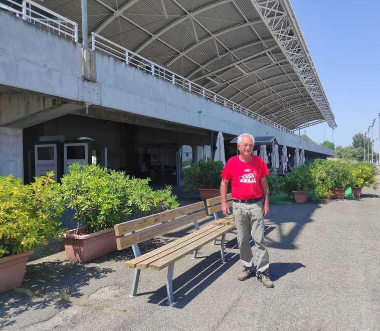Modena, festa dimezzata e senza Bassa: ma i volontari Pd non mollano 