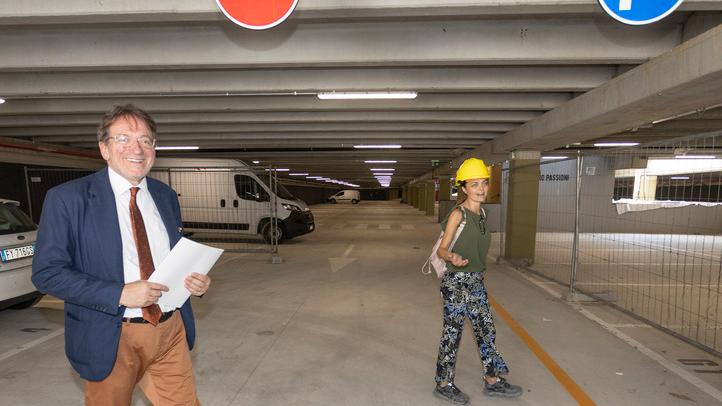 Modena, palestra, parcheggio teatro e nuova Coop: rinasce l’ex Amcm