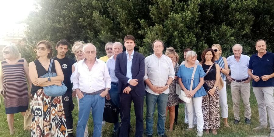 Pistoia, il comitato dei residenti di Vicofaro: «Troppi disagi, chiediamo i danni»