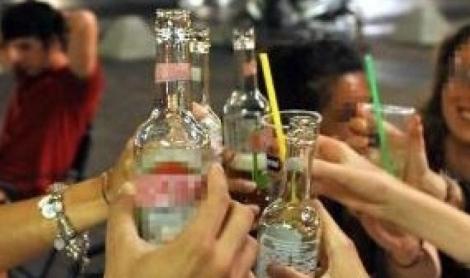 Rosignano, vende alcolici a tre ragazzini: nei guai dipendente di un locale. Come sono partite le indagini