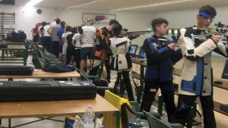 Tiro a segno Pescia fa sue 19 medaglie nell’ultima gara del torneo regionale