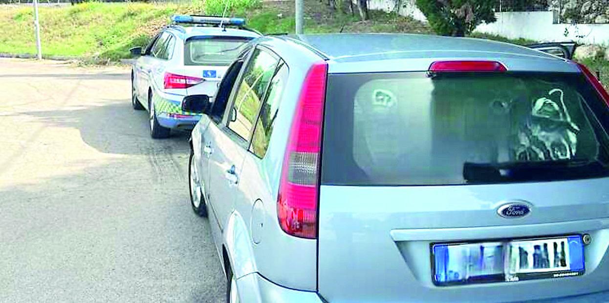 Sassari, contromano per tre chilometri 82enne causa un incidente sulla 131