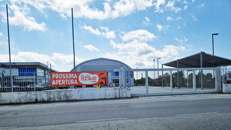 Massarosa, Conad apre un punto vendita per animali e fa assunzioni