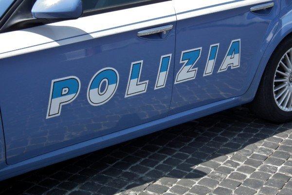 Firenze, arrestati quattro diciassettenni per rapina violenta