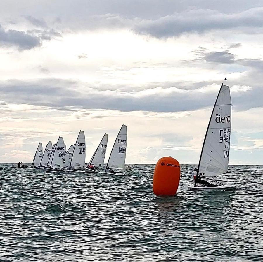 Vela, a Calasetta il campionato mondiale della classe RS Aero