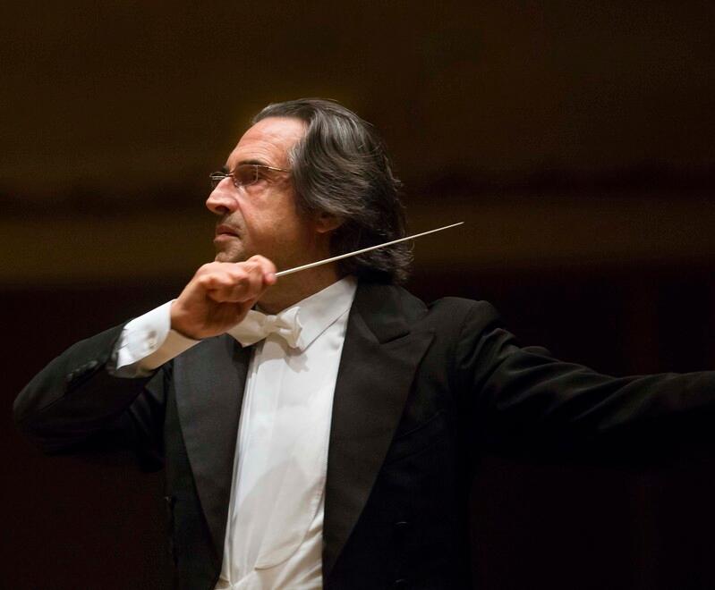 Riccardo Muti e la Cherubini a Ferrara: il concerto al Comunale