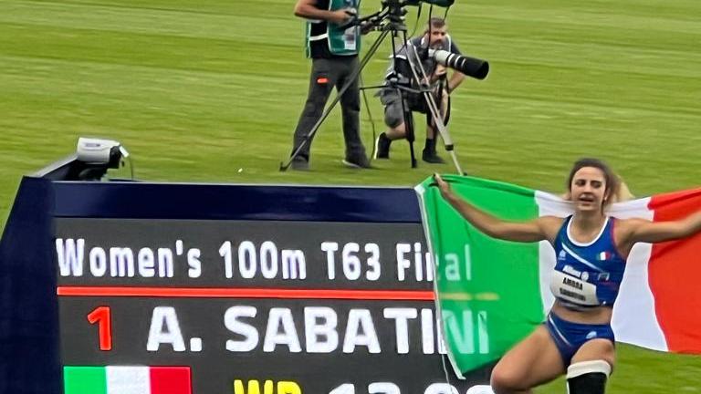 Mondiali paralimpici, nei 100 metri trionfa la toscana Ambra Sabatini. E stabilisce il nuovo record del mondo