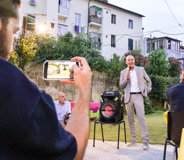 Livorno civica alla prima cena di autofinanziamento: «Noi siamo con Salvetti» 