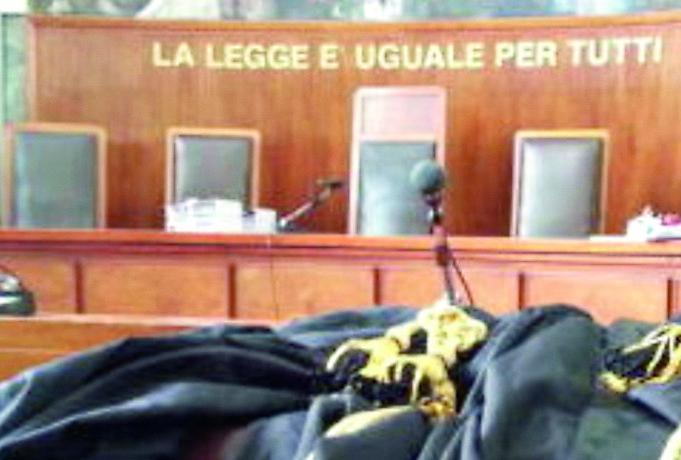 Aula di tribunale (foto d'archivio)