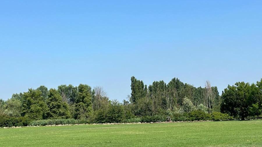 Ferrara, il parco Urbano riapre. Fabbri: “Area verde rinnovata”