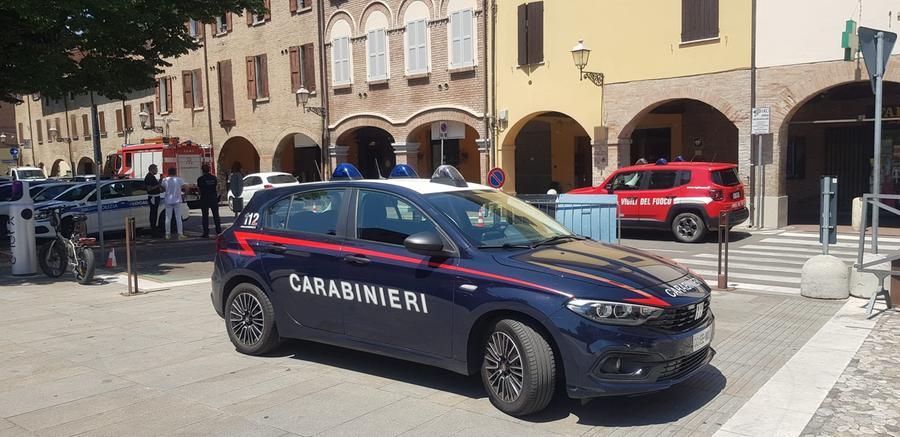 Formigine, uomo trovato senza vita in casa