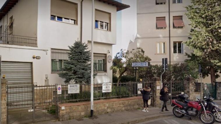 Firenze, l’ex maresciallo dei carabinieri che si assentava dalla caserma dovrà pagare quasi ventimila euro allo Stato