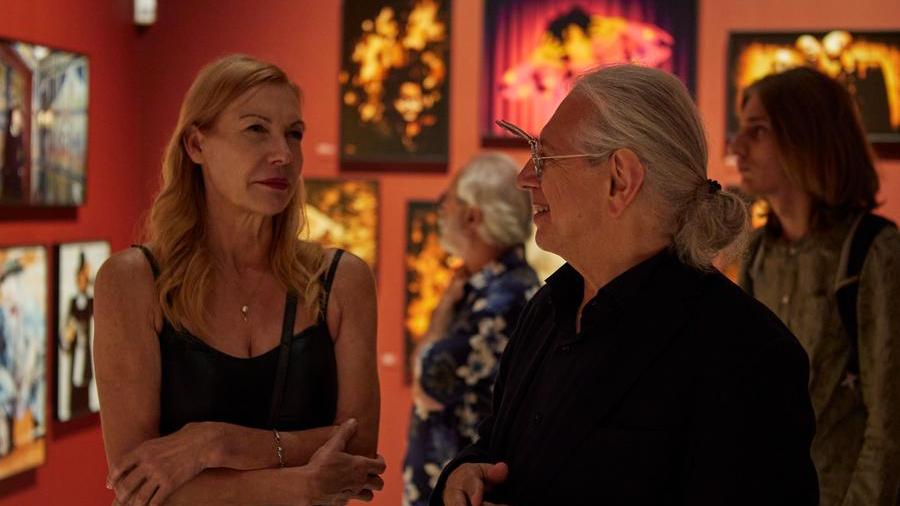 Ferrara, scatti di una vita: Harari ai Diamanti con i suoi Incontri