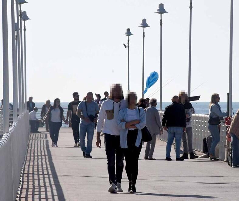 Boom di turisti a luglio e agosto tra Massa e Carrara, l’allarme degli albergatori: «Ci sono pochi posti letto»