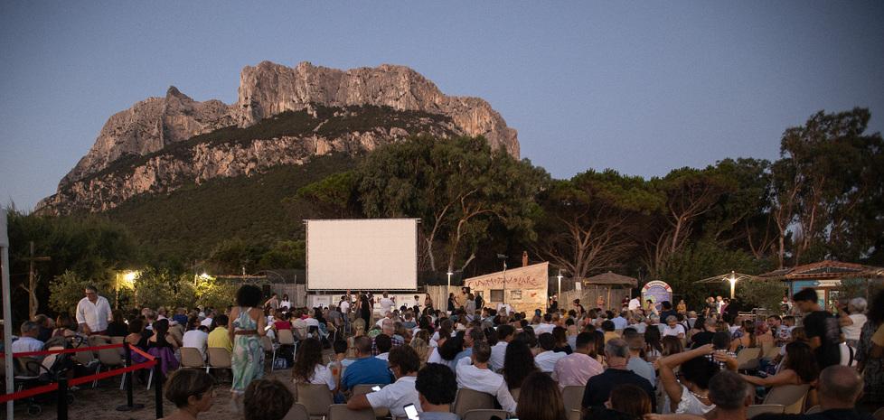 Ospite del festival Emanuela Fanelli: «Ho sempre creduto nella recitazione» 