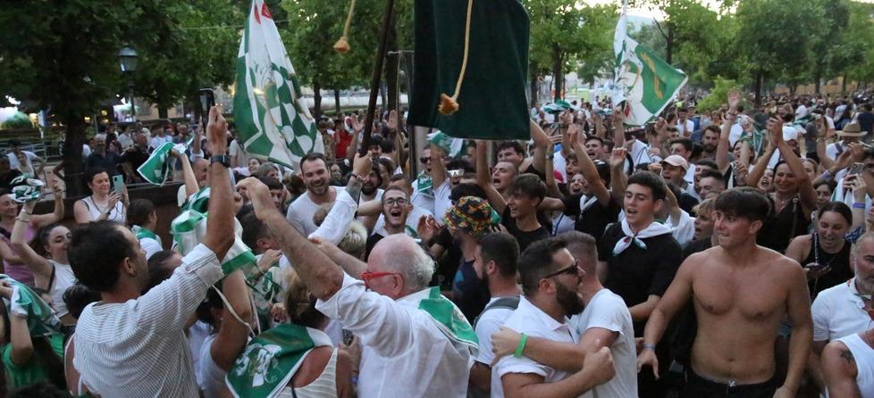 Palio di San Valentino: Topalli, re di Bientina (col Var), manda in estasi Quattro Strade