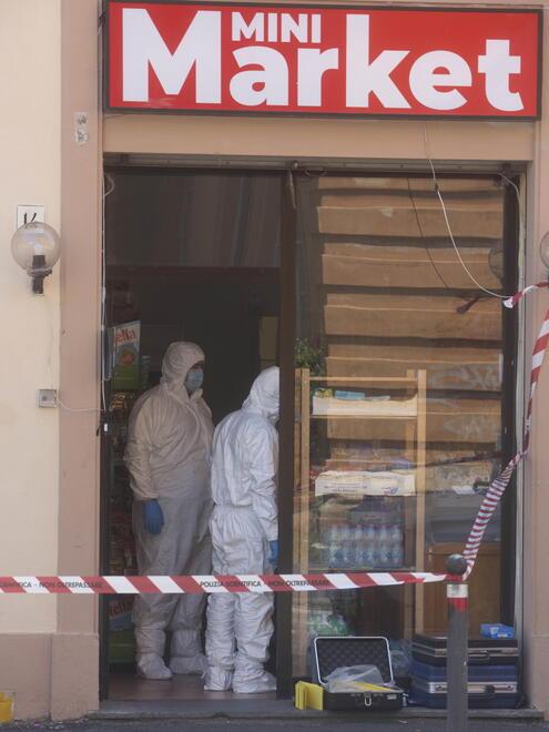 Spari in centro, c’è un fermato