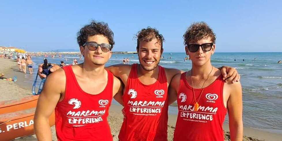 Da sinistra Capuozzo, Consoli e Sciarra, i tre bagnini eroi