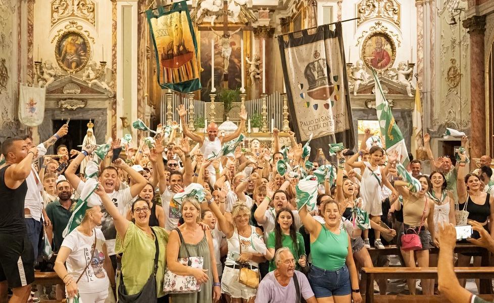 Quattro Strade in festa nella chiesa di Bientina (foto Opificio Fotografico)
