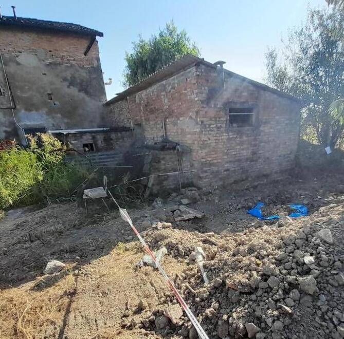 «Quel cadavere dietro la casa in cui abito da otto anni? Un forte impatto» 