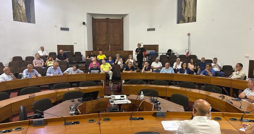 
	La riunione con le parti sociali

