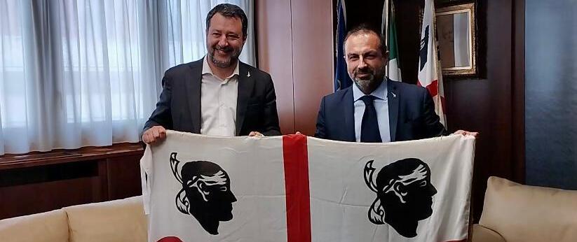 Matteo Salvini: «Ogni mese verrò in Sardegna» 