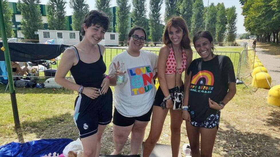 Da tutto il mondo al Campovolo: ecco la cittadella di Harry Styles