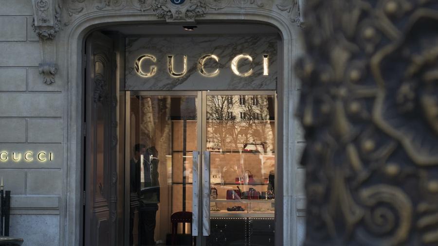 Gucci: finisce l’era Bizzarri, arriva Palus