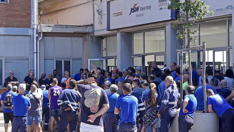 Jsw, convocati al Ministero alla vigilia dello sciopero