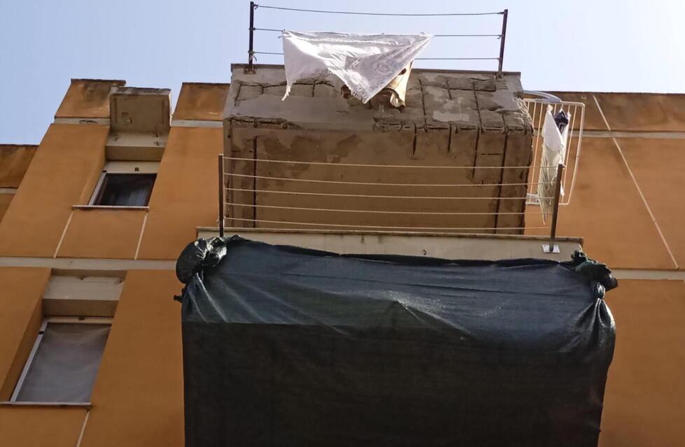 Manutenzioni costose e al palo. «Così i palazzi di Livorno cadono a pezzi»