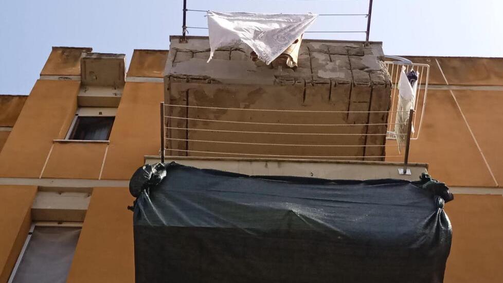 Manutenzioni costose e al palo. «Così i palazzi di Livorno cadono a pezzi»