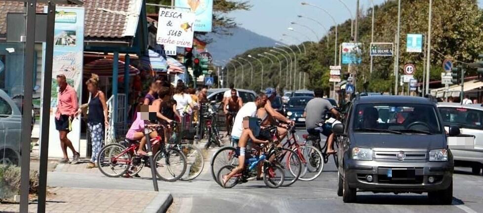 Massa, tutti pazzi per l’estate al camping: «Non chiamatela vacanza low cost»