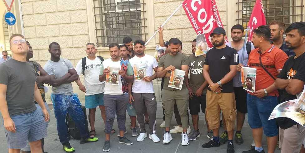Prato, sprangato un delegato sindacale: sciopero e protesta del Si Cobas