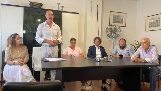 Da destra Andrea Quiriconi, Luca Tacchi, Lorenzo Gasperini, Chiara Tenerini, Federico Pazzaglia, Chiara Franchi