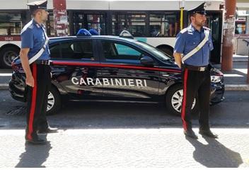 Ferrara. Senza biglietto, dà un pugno a un controllore: denunciato
