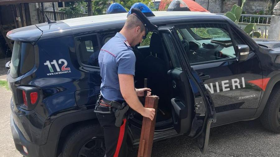 Goro, nei guai per le armi: indagato