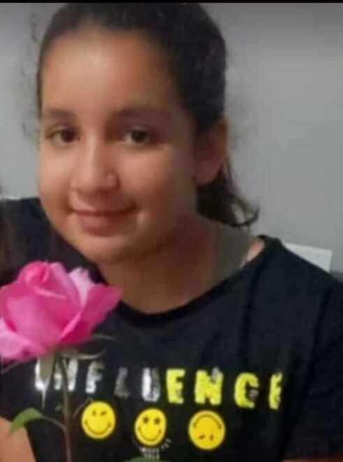 La bambina annegata, il dolore del papà: «Amira riposerà accanto alla madre »