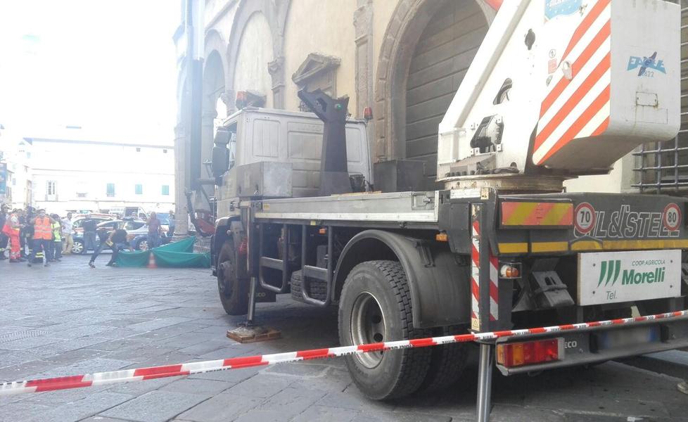 Via Veneto e la piattaforma il giorno in cui avvenne l’incidente