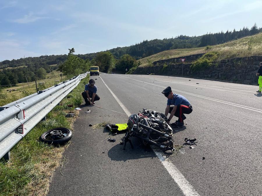 Scontro frontale sulla Futa, morti due motociclisti: chi sono le vittime