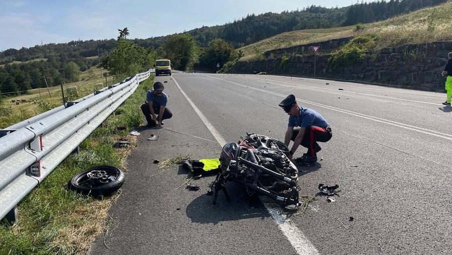 Scontro frontale sulla Futa, morti due motociclisti: chi sono le vittime