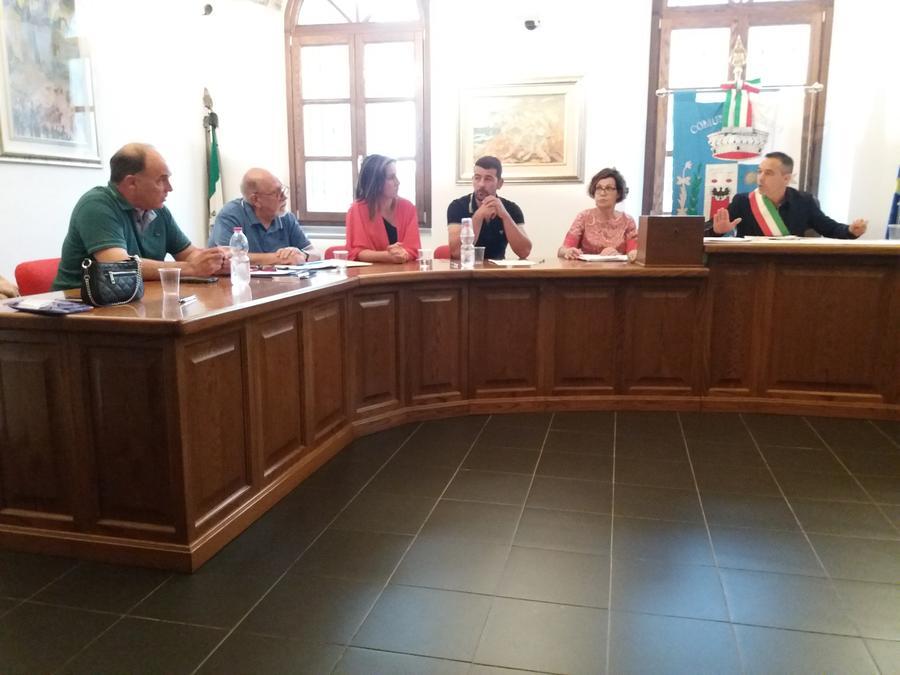 
	Una seduta del consiglio comunale di Sedilo

