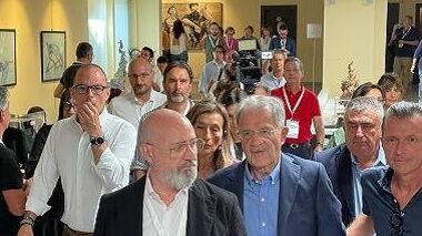 Bonaccini-Prodi è un altro Pd: «Riformista e che guardi a tutti»