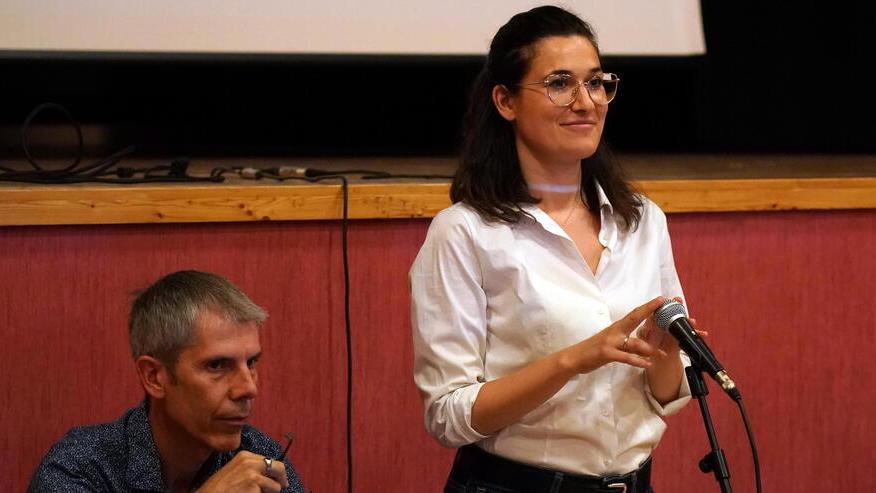 La sindaca di Ponsacco Francesca Brogi, con il suo vice Massimiliano Bagnoli