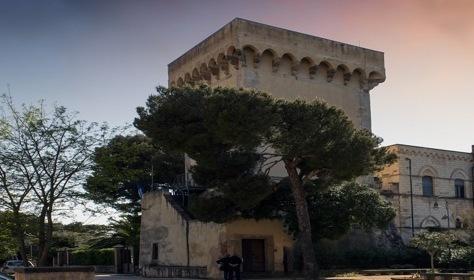 La foto della torre di CastIglioncello