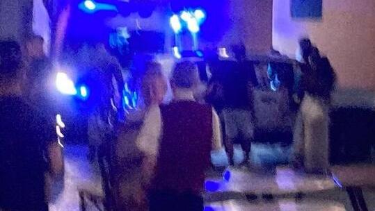 Modena, accoltellato in piena movida: terza aggressione in sei giorni