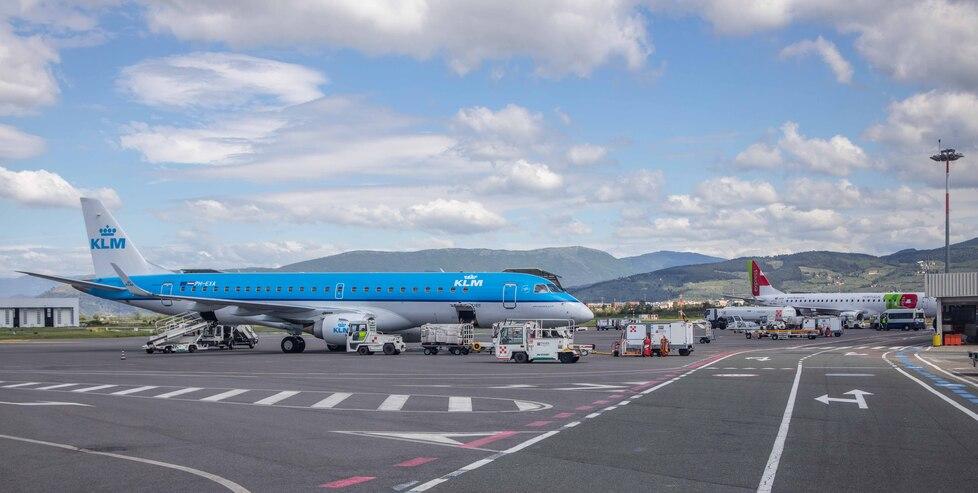 L’alt del Comune di Firenze sull’aeroporto: «Troppi voli notturni, ora basta»