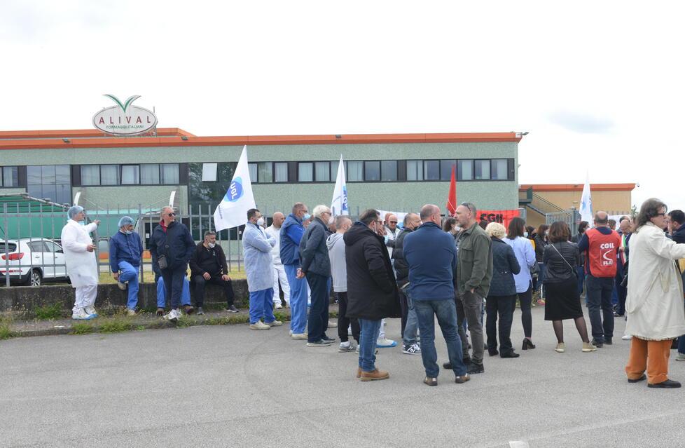 Alival, 300mila euro da Lactalis per riconvertire i capannoni: ecco il piano